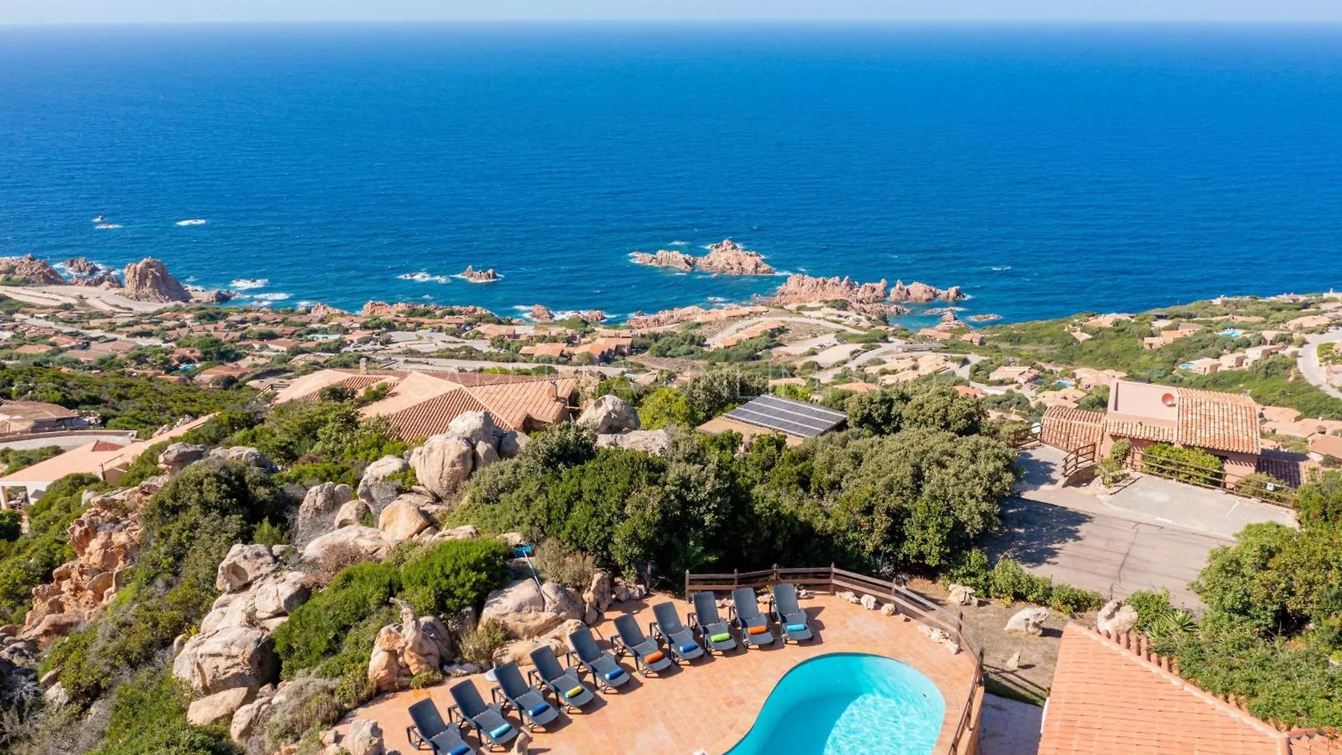 Villa In Sardinia With Sea View - Arielle 帕拉迪索海岸